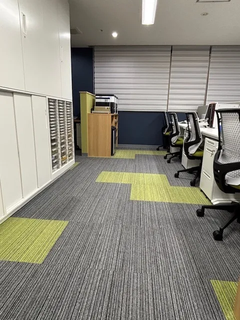 貼替後タイルカーペット