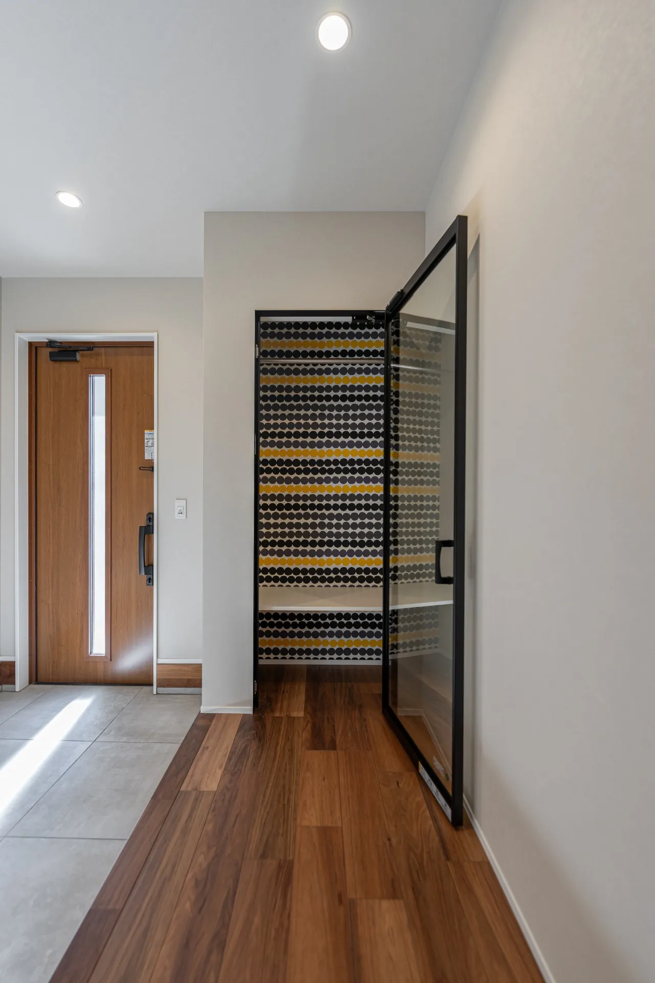 グレージュコーディネートの高性能な家