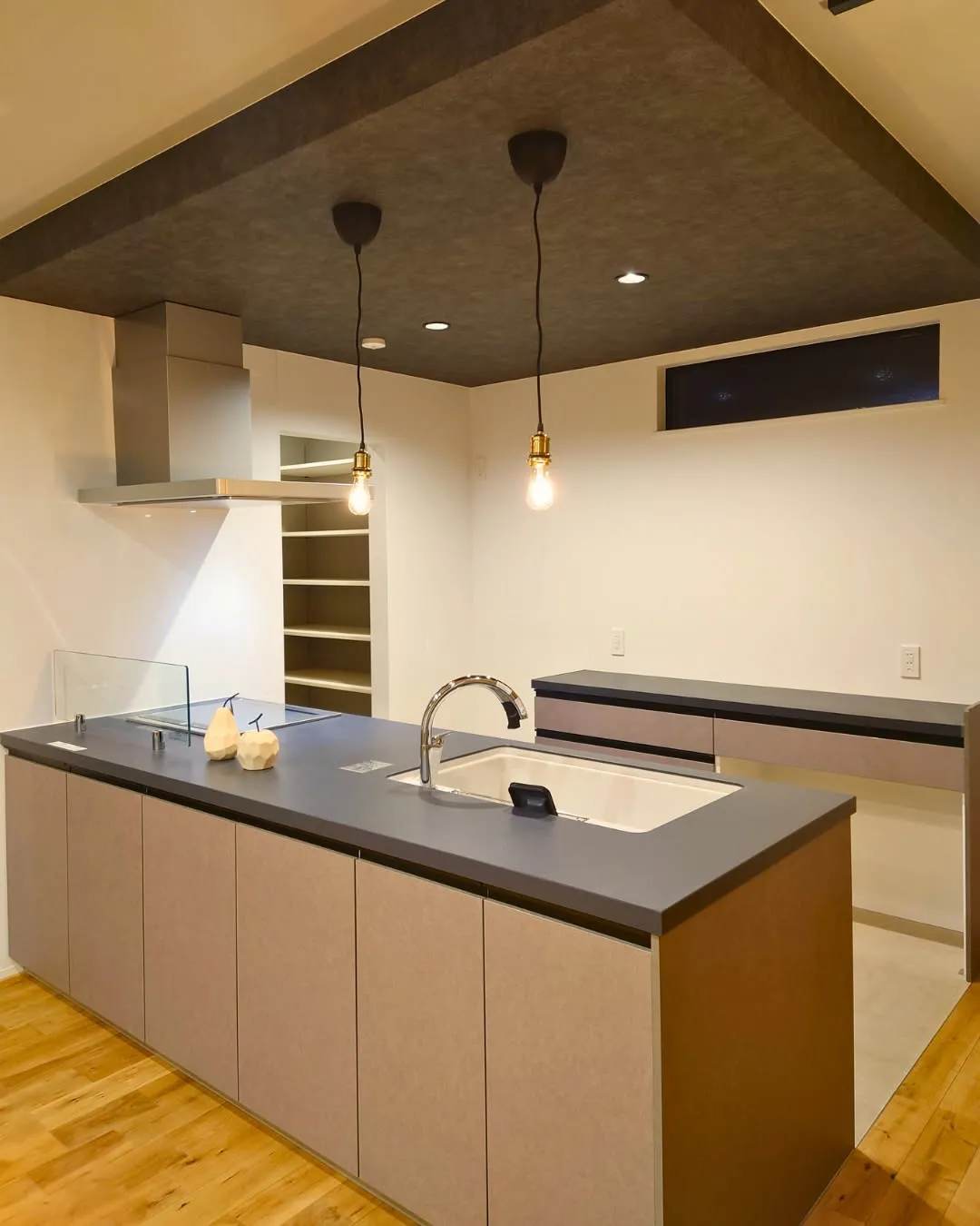 【注文住宅】 ペニンシュラキッチン