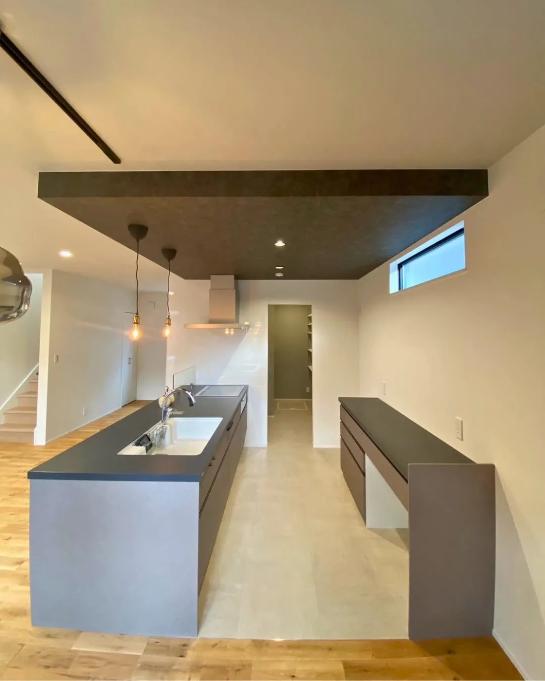 【注文住宅】 ペニンシュラキッチン