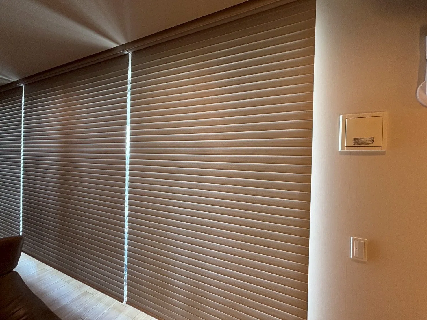 After　ブラインドへ変更した窓