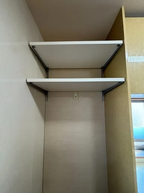 収納棚
